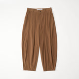 8 TUCK WIDE TAPERED PANTS