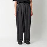 12 TUCK WIDE PANTS