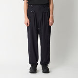 8 TUCK TAPERED PANTS