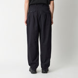 8 TUCK TAPERED PANTS